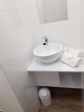 Отели эконом-класса Kimanoclegi Ополе Одноместный номер с собственной ванной комнатой-5